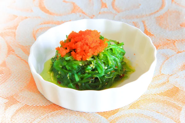 Salată japoneză de alge marine — Fotografie, imagine de stoc
