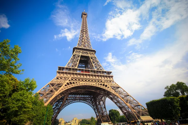 Torre Eiffel Monumento de París, Francia — Foto de Stock