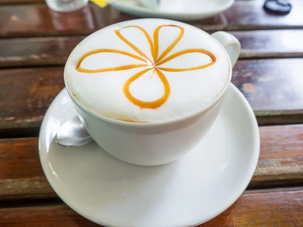 Warme koffie latte — Stockfoto