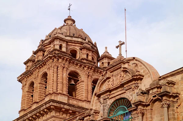 Lindo Campanário Barroco Coberto Por Uma Cúpula Semicircular Igreja Convento — Fotografia de Stock