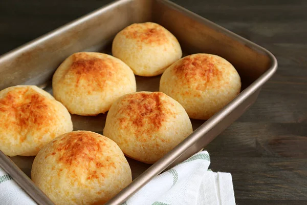 Closeup Fresh Baked Homemade Brazilian Cheese Bread Pao Queijo Baking — Stok Foto