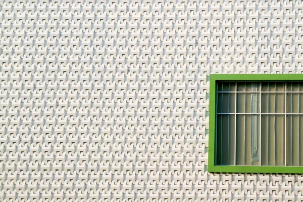 Finestra Chiusa Verde Una Moderna Facciata Motivi Con Spazio Copia — Foto Stock