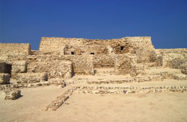 Qal 'at al-Bahreyn harabeleri, Dilmun Medeniyetinin Antik Tahkimatı ve Başkenti, Manama, Bahreyn' deki UNESCO Dünya Mirası Alanı