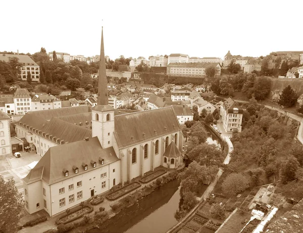 Nedre Staden Luxemburg Och Neumunster Abbey Storhertigdömet Luxemburg Sepia Color — Stockfoto