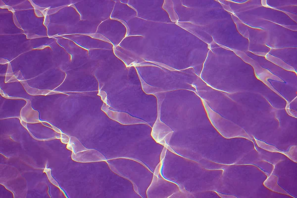 Pop Art Surrealistische Paars Gekleurde Wateroppervlak Reflecteren Met Zonlicht Voor — Stockfoto