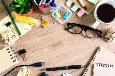 Dağınık tablo boş Not ve araçları ile