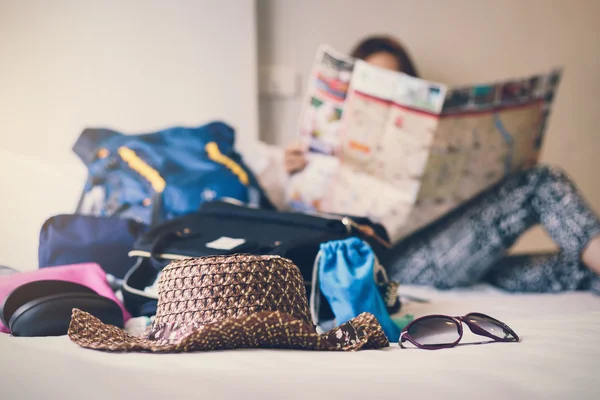 Full of things prepare to travel on holiday — Stock Photo, Image
