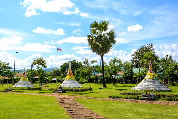 The Three Pagodas, Sangha Buri, Канчанаби, Таиланд — стоковое фото