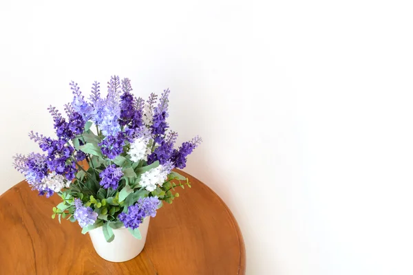 Lavanda in vaso di fiori — Foto Stock