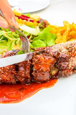 ızgara domuz yedek kaburga