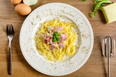 spagetti carbonara