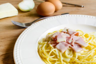 spagetti carbonara