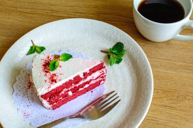 Kırmızı kadife kek.