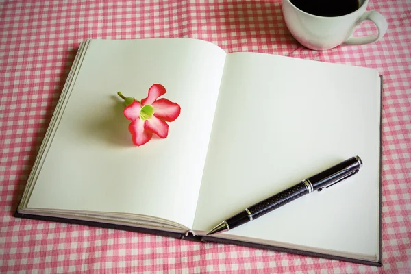 Blank note book with coffee — Stock Photo, Image