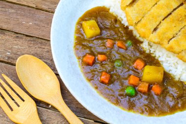 Japon köri ve tonkatsu