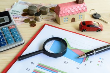 Ev ve araba ekonomi kavramı, konut ev, giderleri calcul