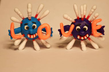 Virüsün figürleri ve yazıt aşkı..