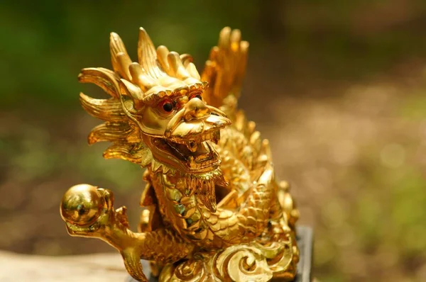 Figurine Dragon Chinois Gros Plan Symbole Religieux Ésotérique — Photo