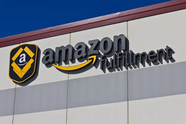 Indianapolis - ca mars 2016: Amazon uppfyllelse Center jag — Stockfoto