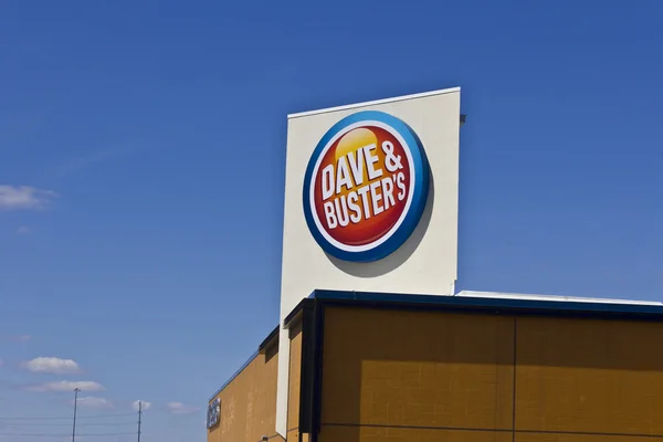 Indianapolis - cca březen 2016: Dave & Buster restaurace Ii — Stock fotografie