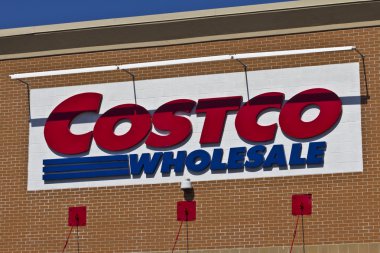 Indianapolis - Nisan 2016 yaklaşık: Costco toptan konum. Costco toptan bir çok milyar dolarlık Global perakendeci III olduğunu