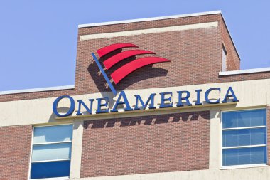 Indianapolis - Nisan 2016 yaklaşık: Oneamerica şehir merkezindeki konumu. Oneamerica olan bir karşılıklı sigorta Holding ben