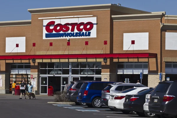 Indianapolis - Nisan 2016 yaklaşık: Costco toptan konum. Costco toptan bir çok milyar dolarlık Global perakendeci olduğunu ben