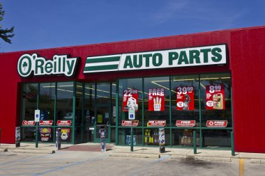 Logansport, In - Circa Haziran 2016: O'Reilly Oto Yedek Parça Mağazası. O'Reily, Otomotiv Parçaları I'in Perakendecisi ve Distribütörüdür.