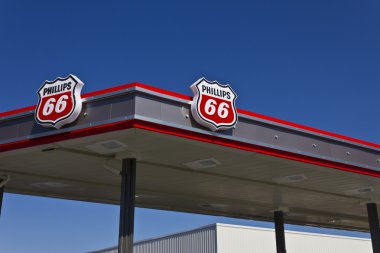 Indianapolis - Haziran 2016 yaklaşık: Phillips 66 şirket perakende satış yerini. Phillips 66 bir Amerikan enerji şirketi IV olduğunu