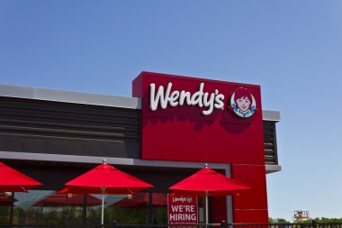 Indianapolis - Haziran 2016 yaklaşık: Wendy's ' in perakende satış yerini. Wendy'nin bir uluslararası Fast Food restoran zinciri IV olduğunu