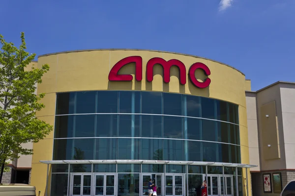 Indianapolis - Circa giugno 2016: AMC Movie Theater Location. AMC Theaters è una catena cinematografica americana I — Foto Stock