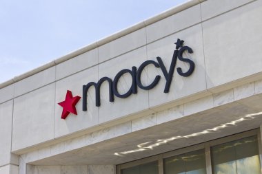 Lafayette, In - Circa Temmuz 2016: Macy's Department Store. Macys, Inc Milletler Premier Omnichannel Perakendeciler Iv biridir