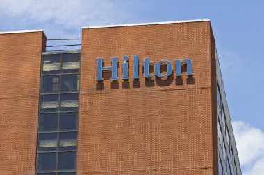 Ft Wayne, - Temmuz 2016 yaklaşık: Şehir merkezindeki Hilton otel konum. Hilton tam hizmet oteller bir dünya markası olan ben
