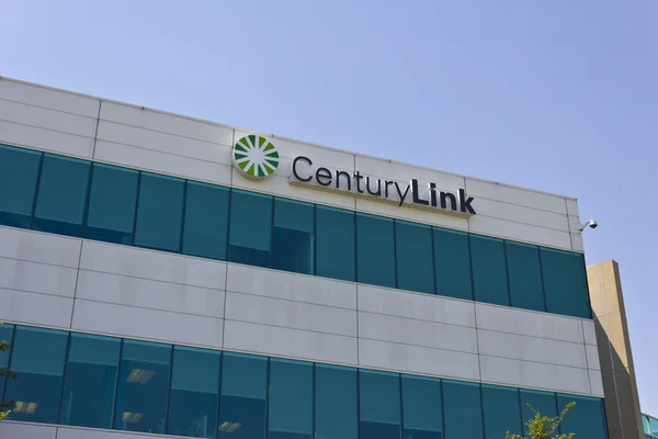 Las Vegas - Circa Julio 2016: CenturyLink Corporate Office. CenturyLink ofrece servicios de datos y comunicaciones a clientes en 37 estados III — Foto de Stock