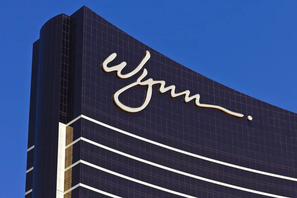 Las Vegas - Circa July 2016: The Wynn Las Vegas on the Strip. This is the flagship property of Wynn Resorts Limited II — Stock Photo, Image