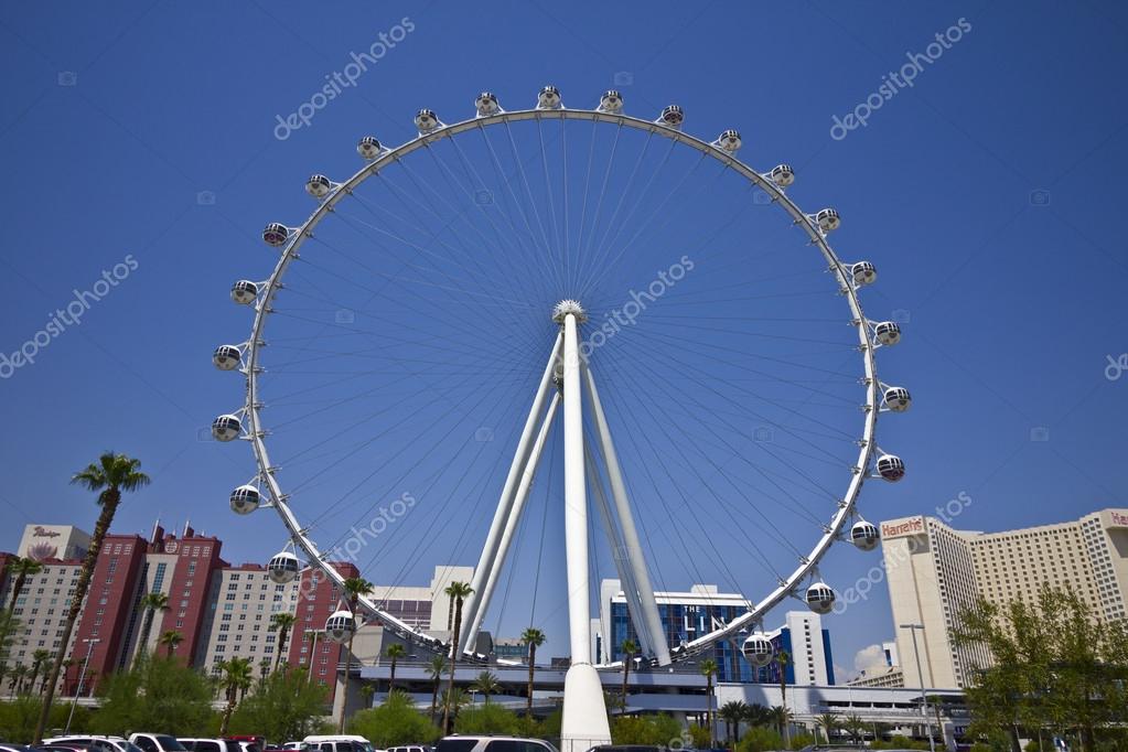 Las Vegas Circa July 16 High Roller Ferris Wheel At The Linq Hotel The High Roller And Linq Hotel Are Part Of Caesars Entertainment Corporation I Stock Editorial Photo C Jetcityimage2