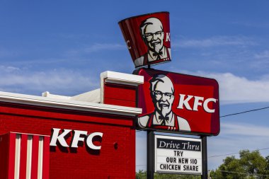 Muncie, In - Circa Ağustos 2016: Kentucky Fried Chicken Perakende Fast Food Yer. Konum. Kfc Yum'un bir yan kuruluşudur! Markalar I