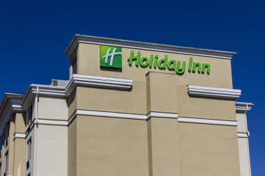 Indianapolis - Circa August 2016: Holiday Inn Location. Holiday Inn is a Subsidiary of InterContinental Hotels Group IV clipart