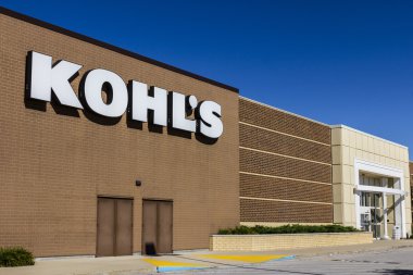 Indianapolis - yaklaşık Ağustos 2016: Kohl's perakende deposu konumu. Kohl's üzerinde 1.100 indirim mağazaları IV çalışır