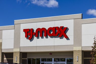 Muncie - Yaklaşık Eylül 2016: T.J. Maxx Store Yer. T.J Maxx şık marka giyim, ayakkabı ve aksesuarları Ii içeren bir indirim perakende zinciridir