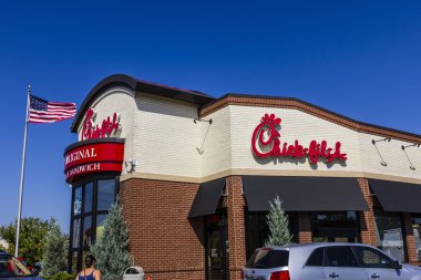 Indianapolis - Eylül 2016 yaklaşık: Chick-fil-A perakende satmak Fast Food konum. Chick-fil-A Restoran Pazar günleri kapalı II