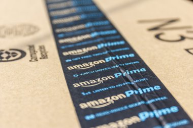 Indianapolis - Yaklaşık Eylül 2016: Amazon Prime Parsel Paketi. Amazon.com önde gelen bir online perakendeci Iii