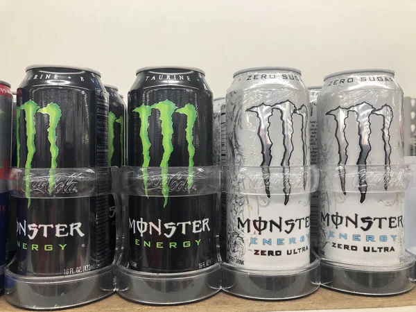 Indianapolis Приблизно Листопад 2020 Monster Beverage Display Monster Beverage Corporation — стокове фото