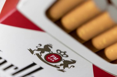 Indianapolis - Aralık 2020: Marlboro Sigaraları. Marlboro, Philip Morris tarafından üretilen Altria Group 'un bir ürünüdür..