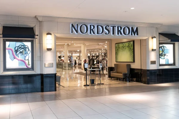 Indianapolis Circa Gennaio 2021 Nordstrom Retail Mall Ubicazione Nordstrom Leggendaria — Foto Stock