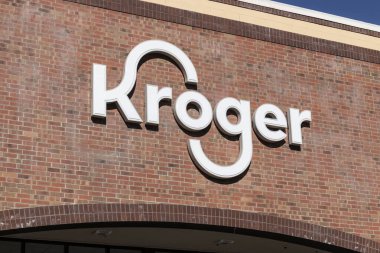 Noblesville - Ocak 2021: Kroger Süpermarketi. Kroger, Sosyal Mesafe Kaygıları Ortasında Aynı Gün Toplama Programını uyguladı.