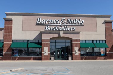 Lafayette - Mart 2021: Barnes & Noble Perakende Konumu. Barnes & Noble ABD 'de içerik ve dijital medyanın önde gelen perakendecilerinden..