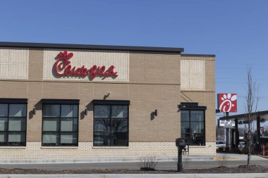 Lafayette - Mart 2021: Chick-fil-A tavuk restoranı. Devam eden tartışmalara rağmen, Chick-fil-A çok popüler..