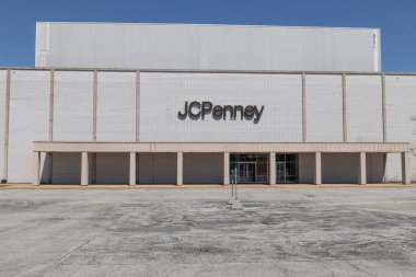 Michigan City - Nisan 2021: Kapalı JCPenney konumu. İflas dilekçesinden sonra, JCPenney Simon ve Brookfield tarafından işletiliyor..