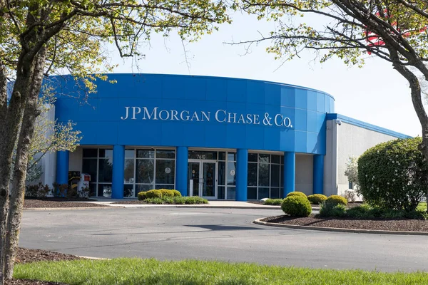 Indianapolis Circa Aprilie 2021 Jpmorgan Chase Operations Center Jpmorgan Chase — Fotografie, imagine de stoc